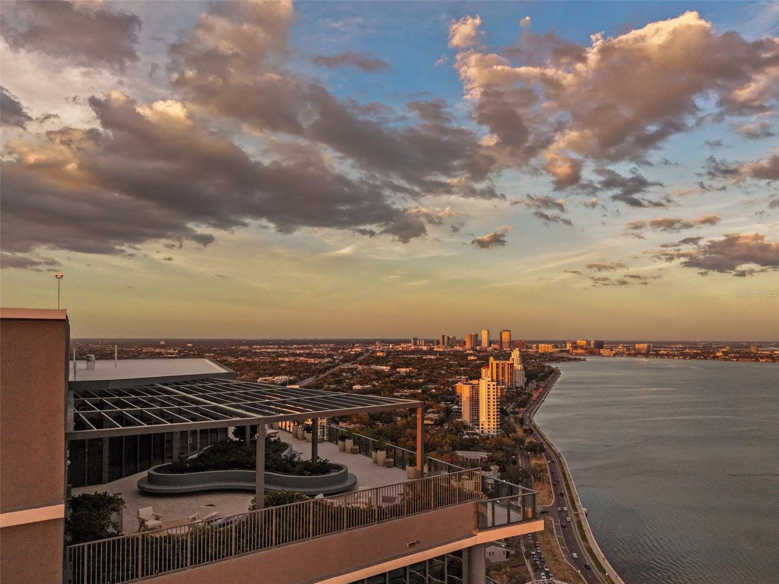 Image 2 of 95 For 3015 Ysabella Avenue 1803