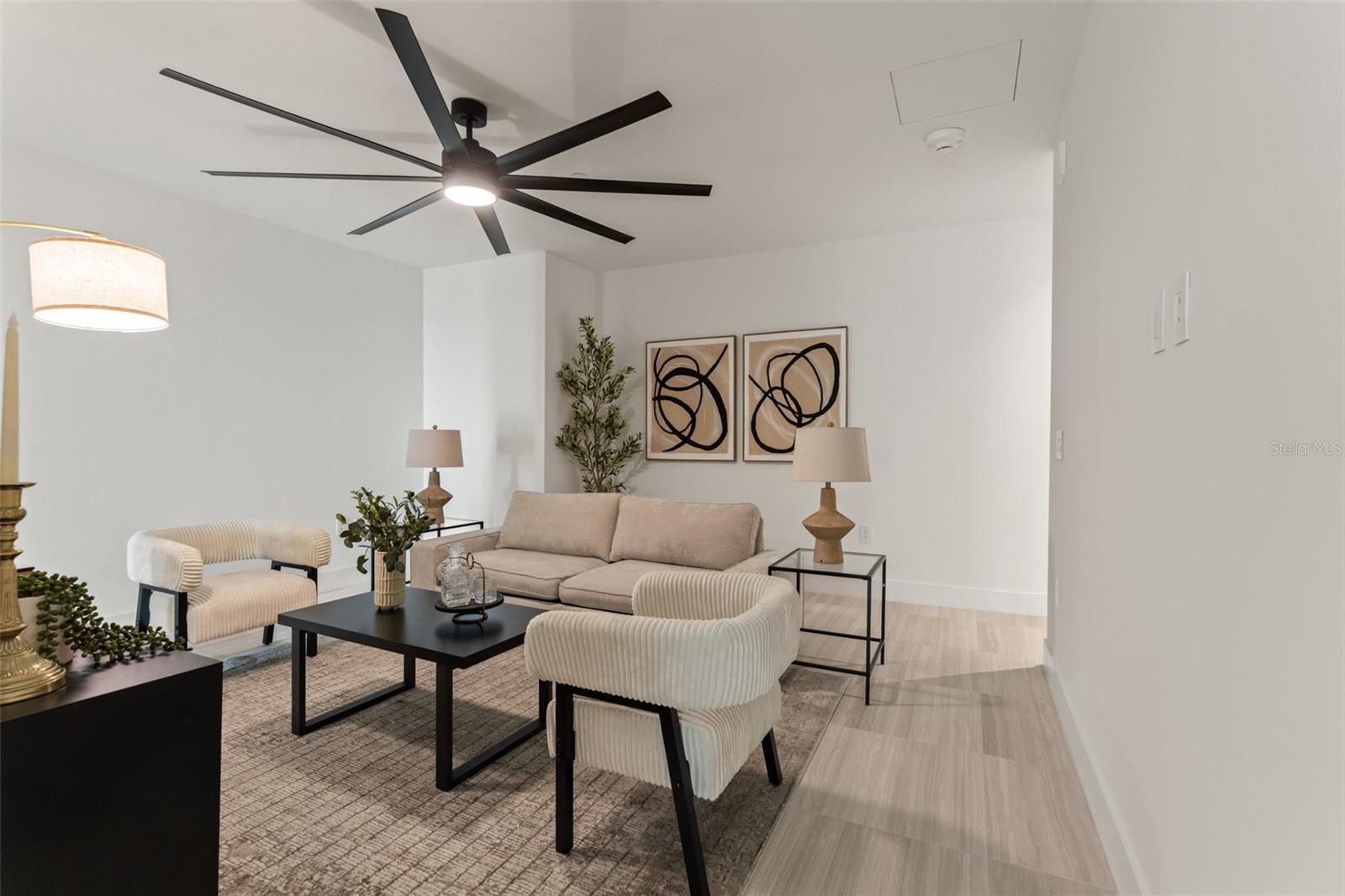 Image 21 of 95 For 3015 Ysabella Avenue 1803