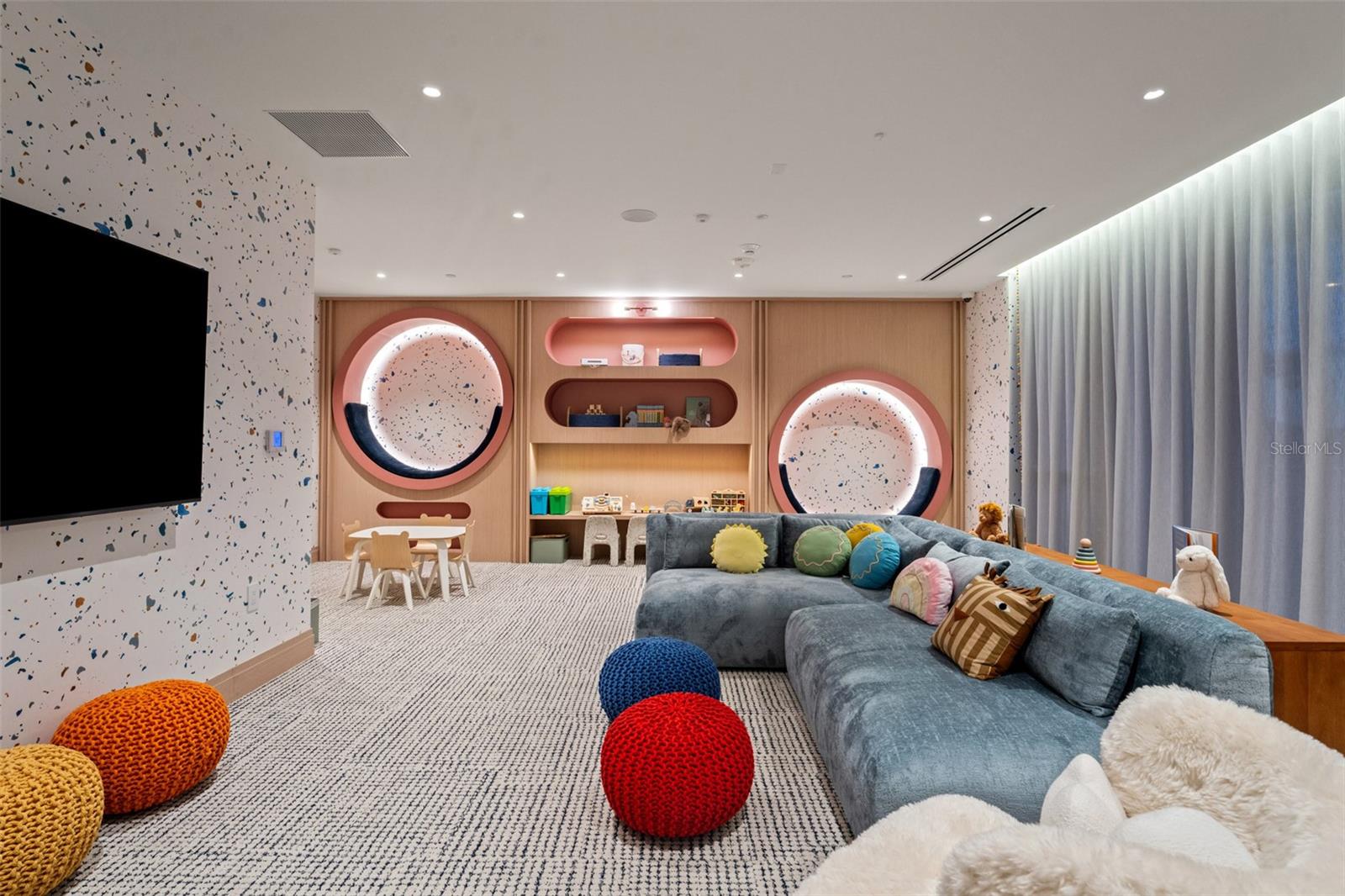 Image 81 of 95 For 3015 Ysabella Avenue 1803