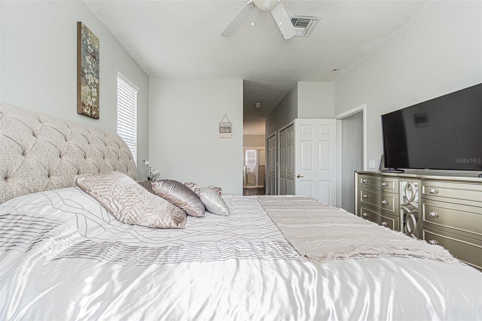 Image 17 of 49 For 10859 Cory Lake Drive