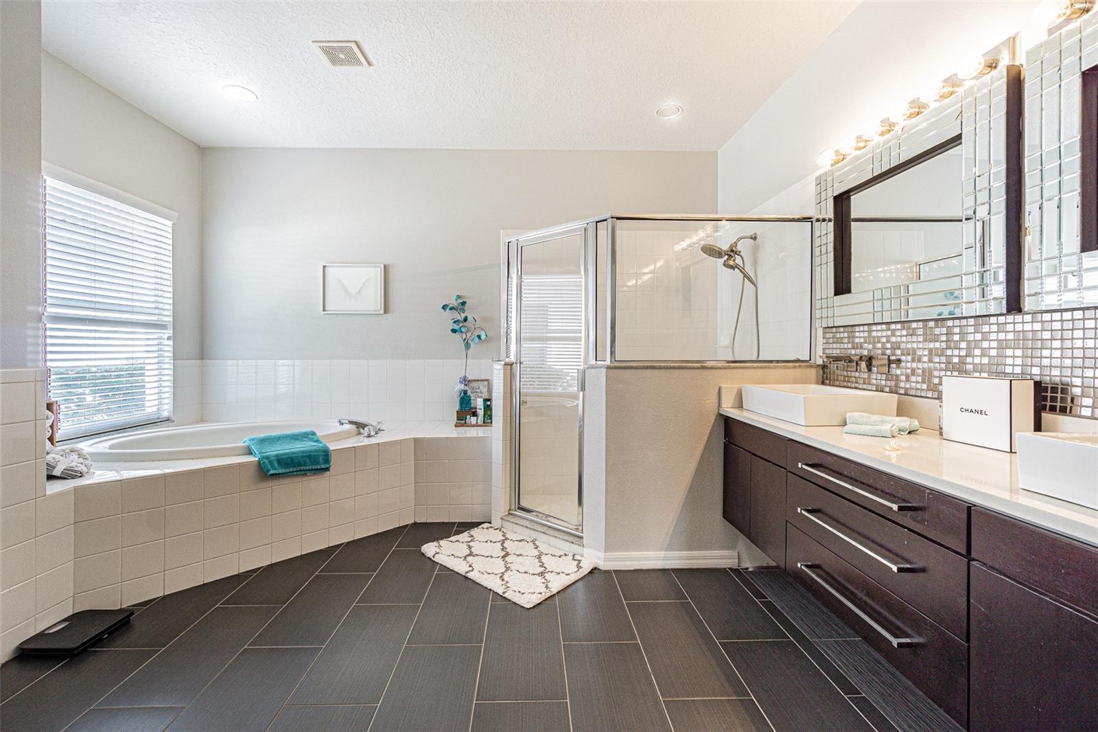 Image 19 of 49 For 10859 Cory Lake Drive