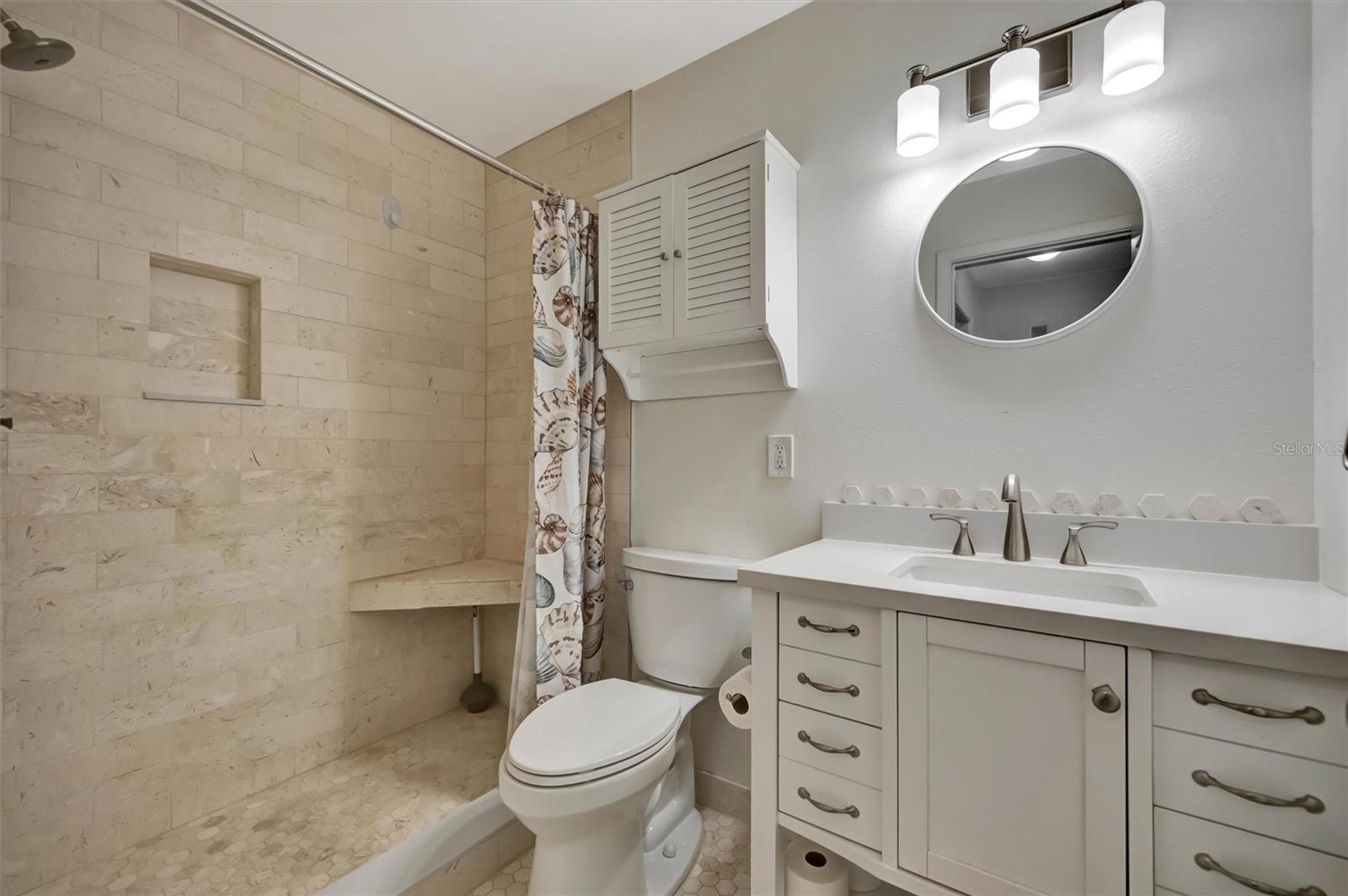 Image 10 of 35 For 650 Pinellas Point Drive S #205