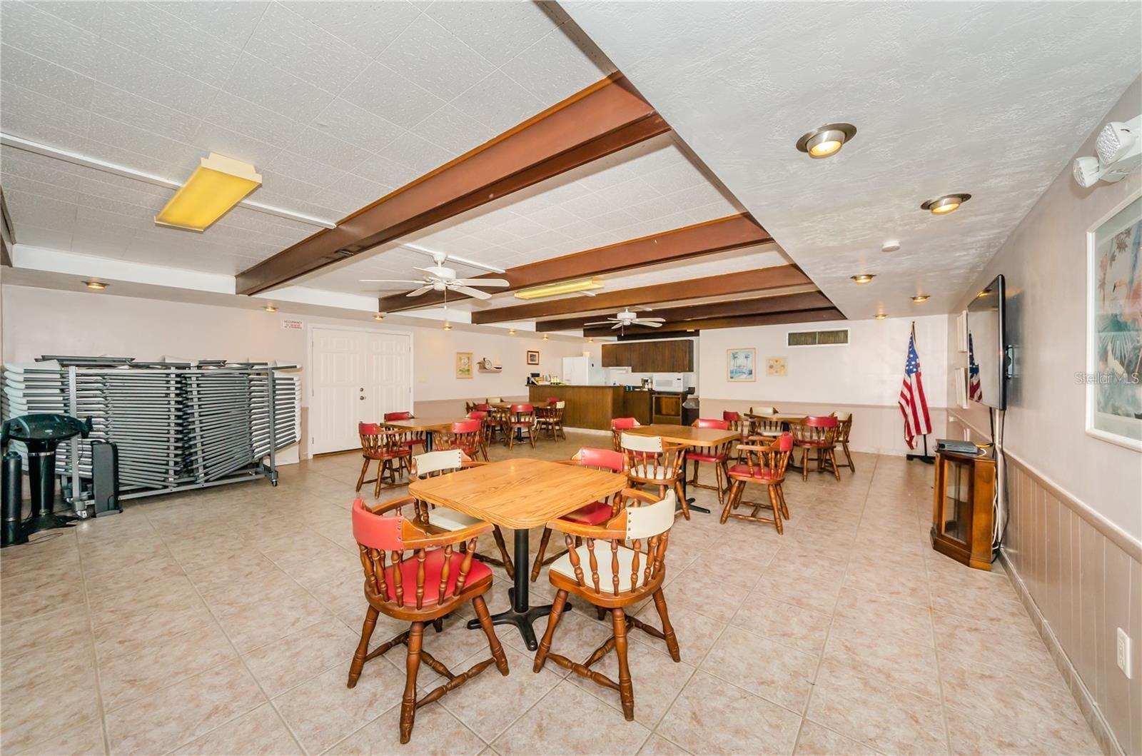 Image 29 of 35 For 650 Pinellas Point Drive S #205