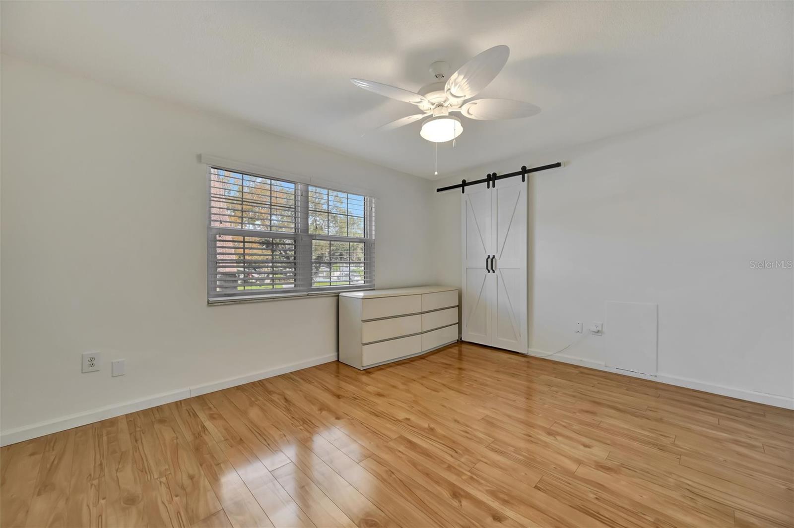 Image 7 of 35 For 650 Pinellas Point Drive S #205