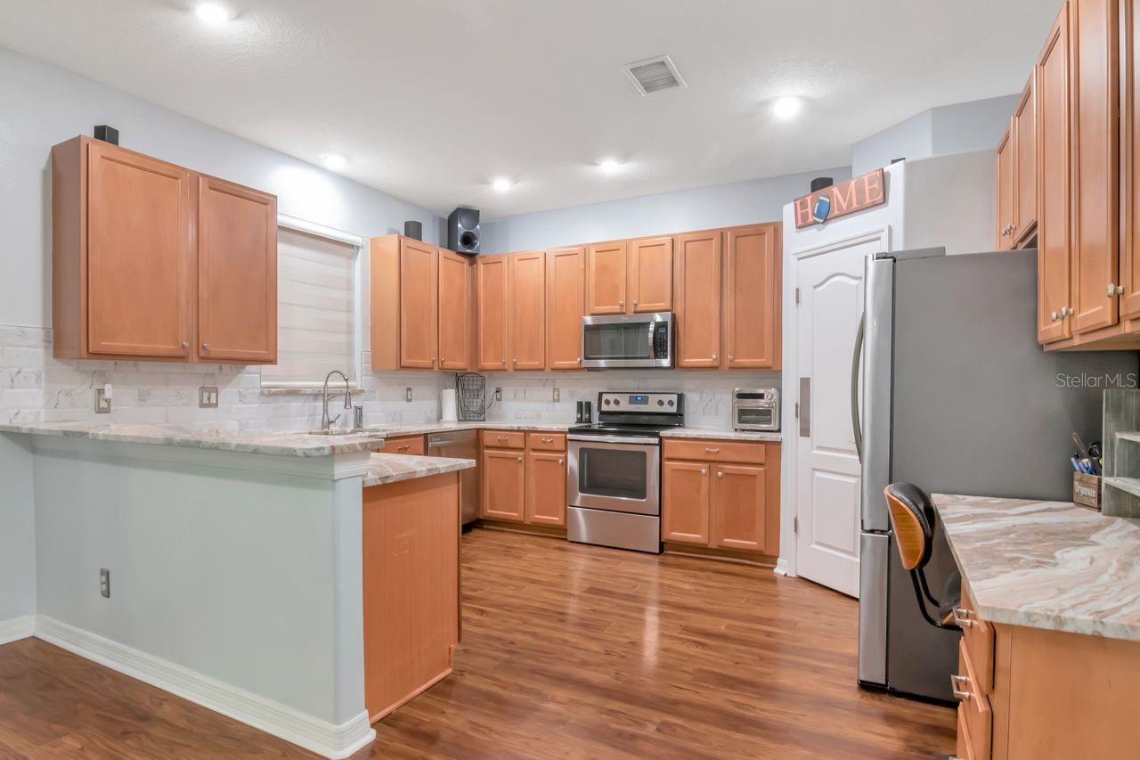 Image 10 of 49 For 19159 Cypress Green Drive