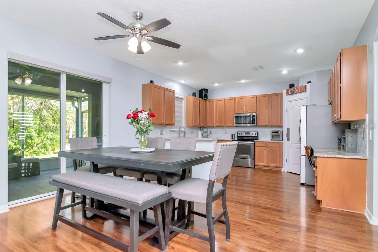 Image 14 of 49 For 19159 Cypress Green Drive