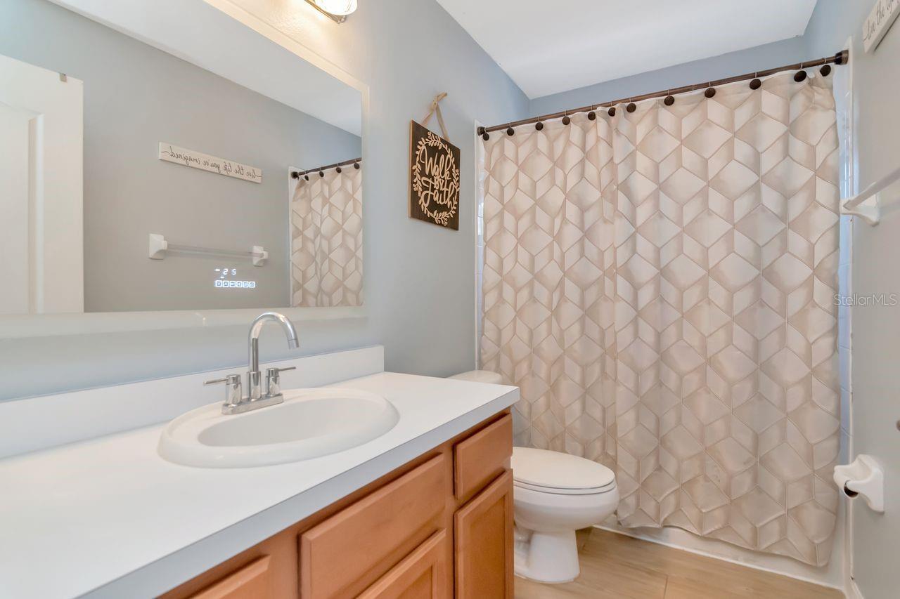 Image 21 of 49 For 19159 Cypress Green Drive