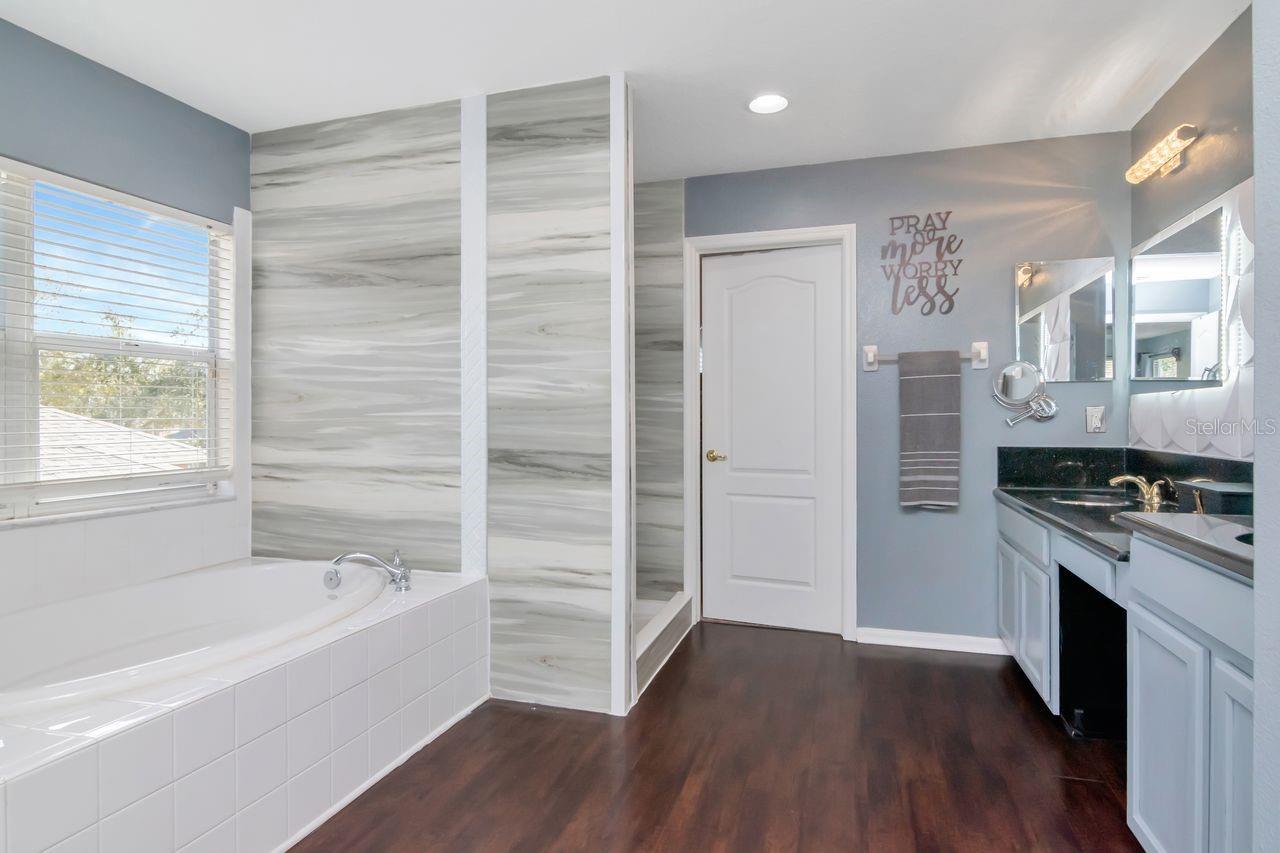 Image 29 of 49 For 19159 Cypress Green Drive