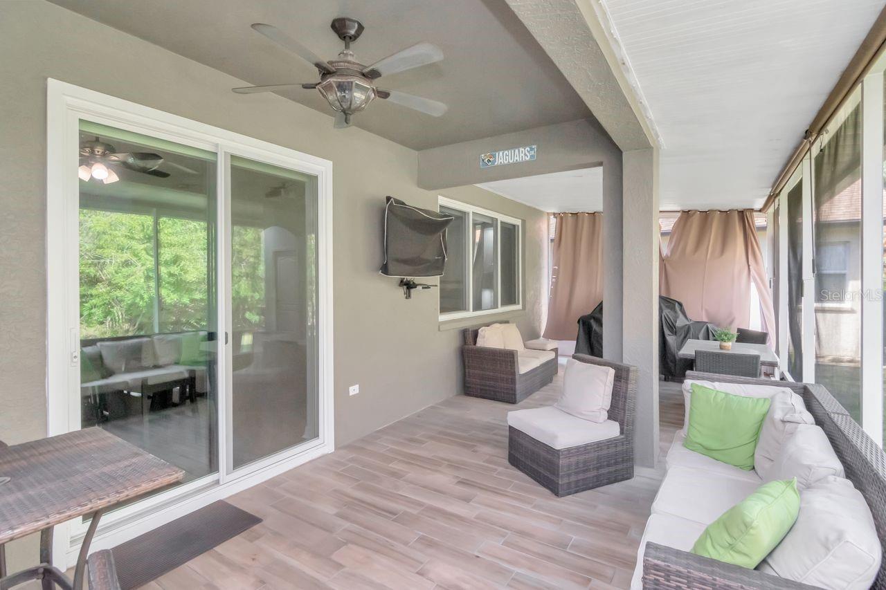 Image 35 of 49 For 19159 Cypress Green Drive