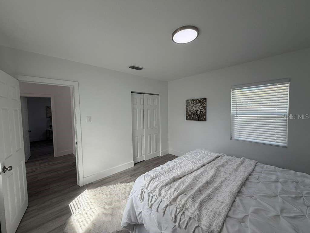 Image 11 of 27 For 4804 23rd Avenue S