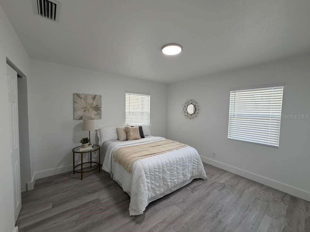 Image 14 of 27 For 4804 23rd Avenue S