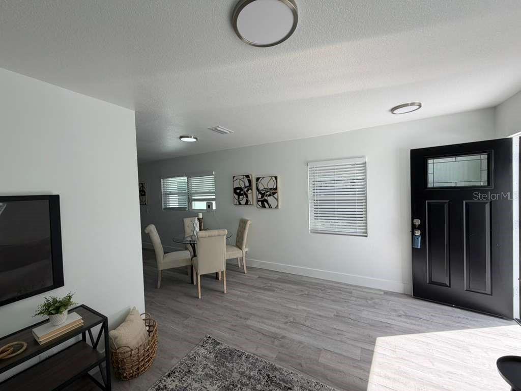 Image 16 of 27 For 4804 23rd Avenue S