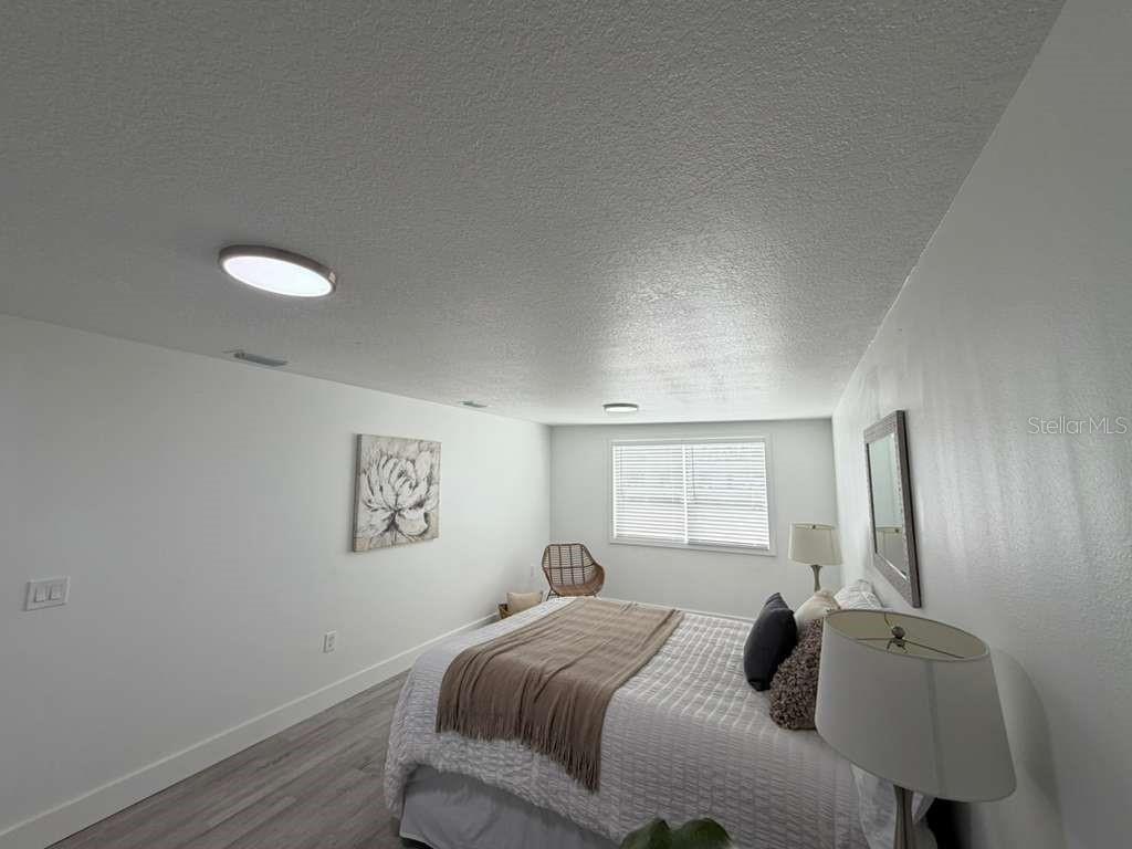 Image 17 of 27 For 4804 23rd Avenue S