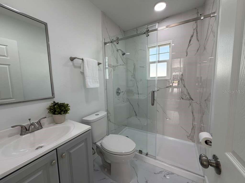 Image 9 of 27 For 4804 23rd Avenue S