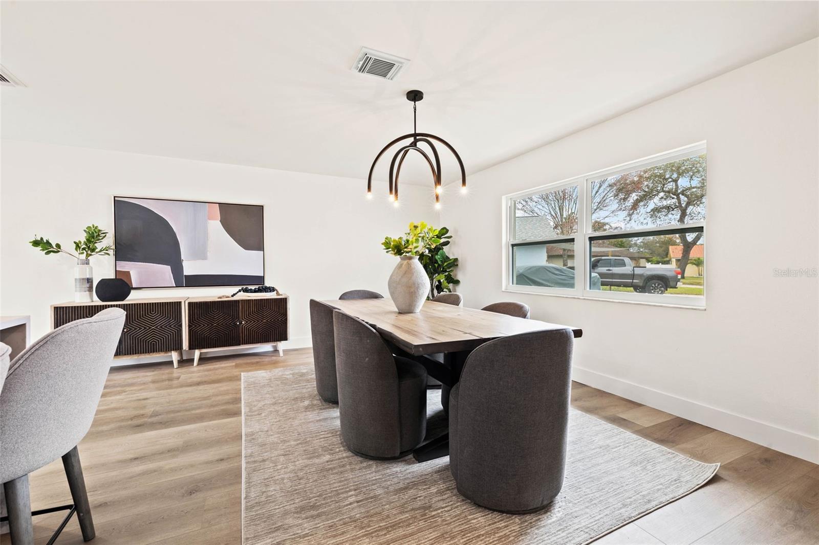 Image 11 of 40 For 11876 Marla Lane