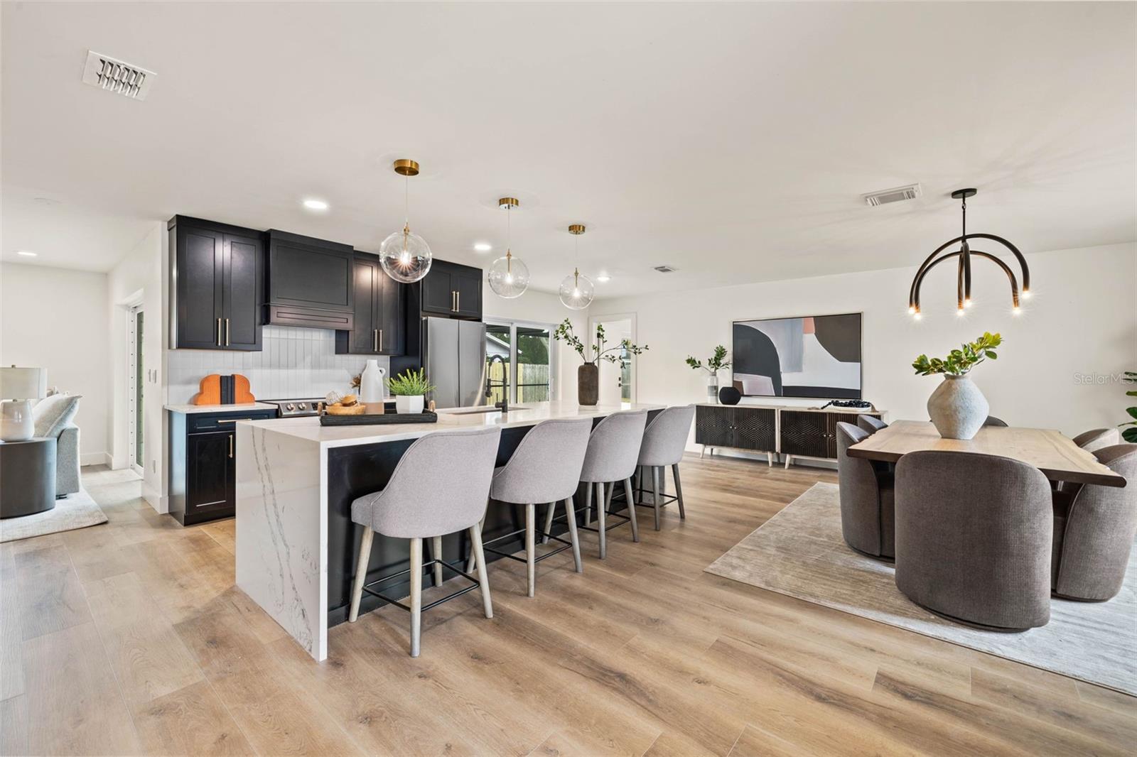 Image 13 of 40 For 11876 Marla Lane