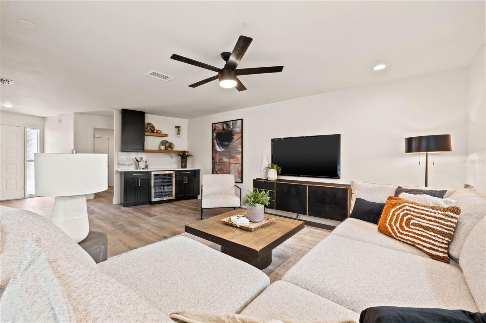 Image 27 of 40 For 11876 Marla Lane