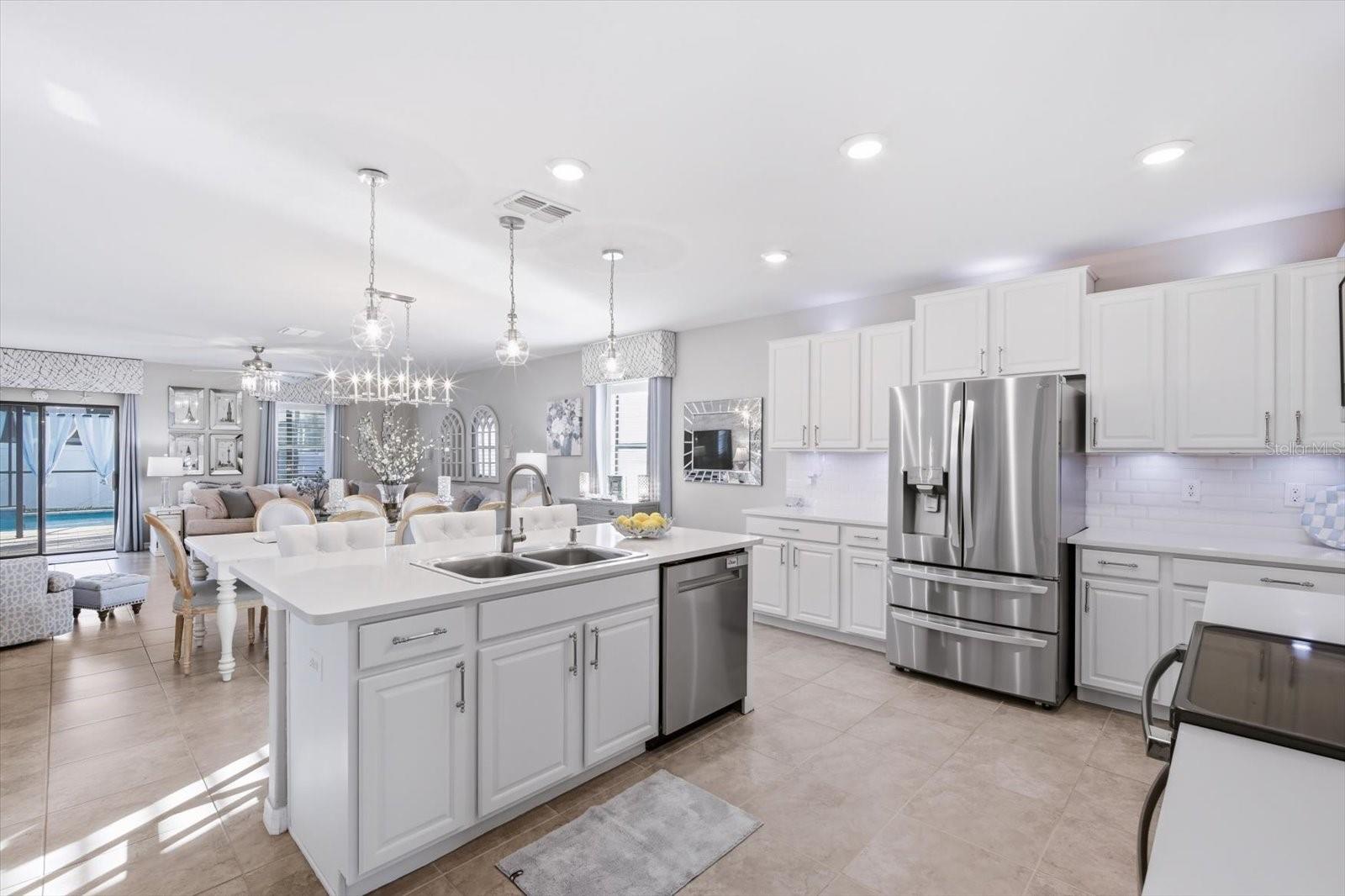 Image 10 of 40 For 11201 Leland Groves Drive