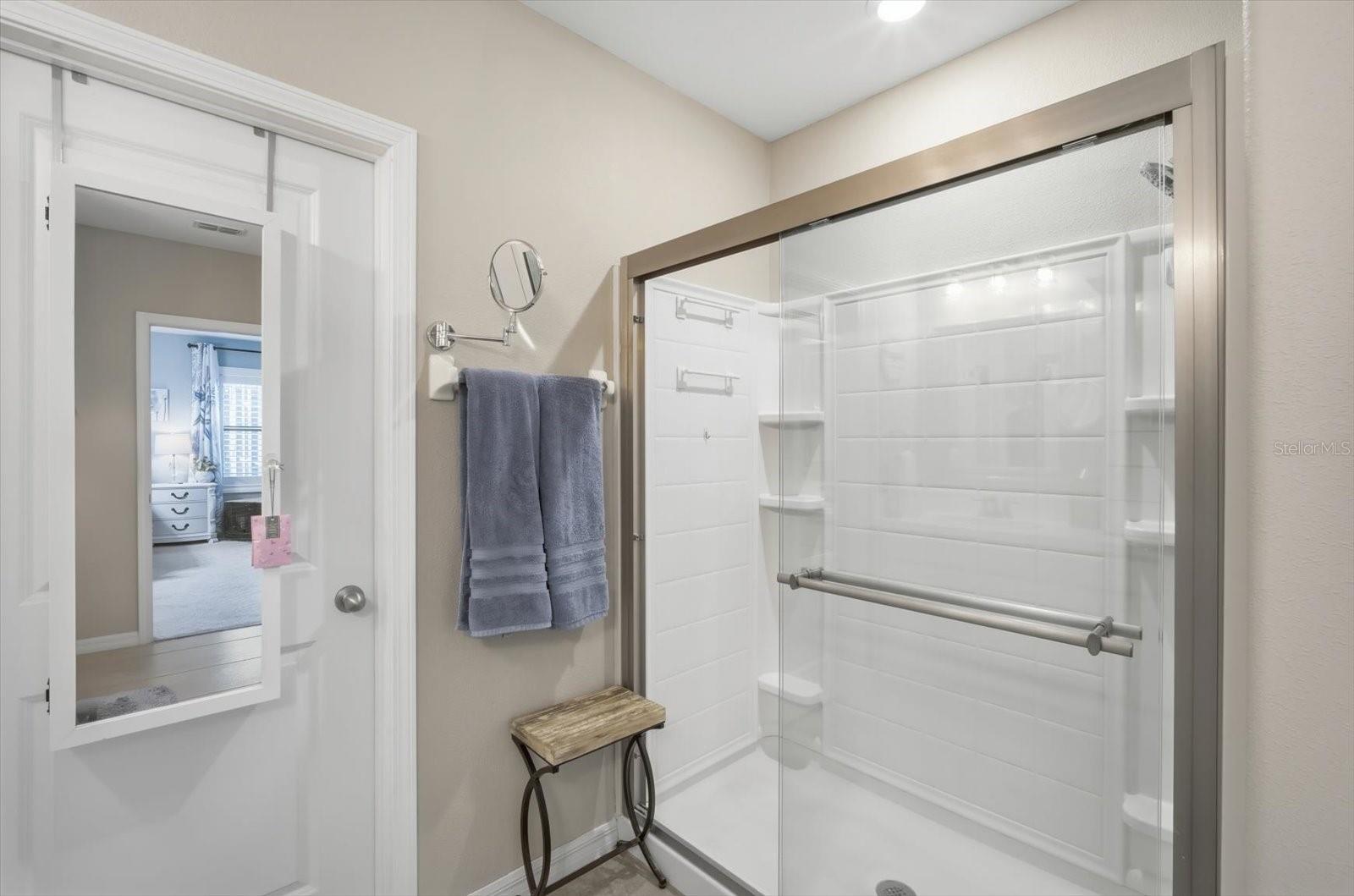 Image 19 of 40 For 11201 Leland Groves Drive