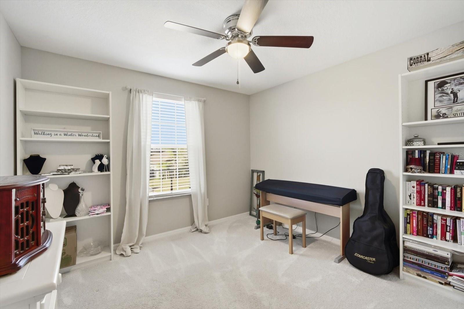 Image 26 of 40 For 11201 Leland Groves Drive