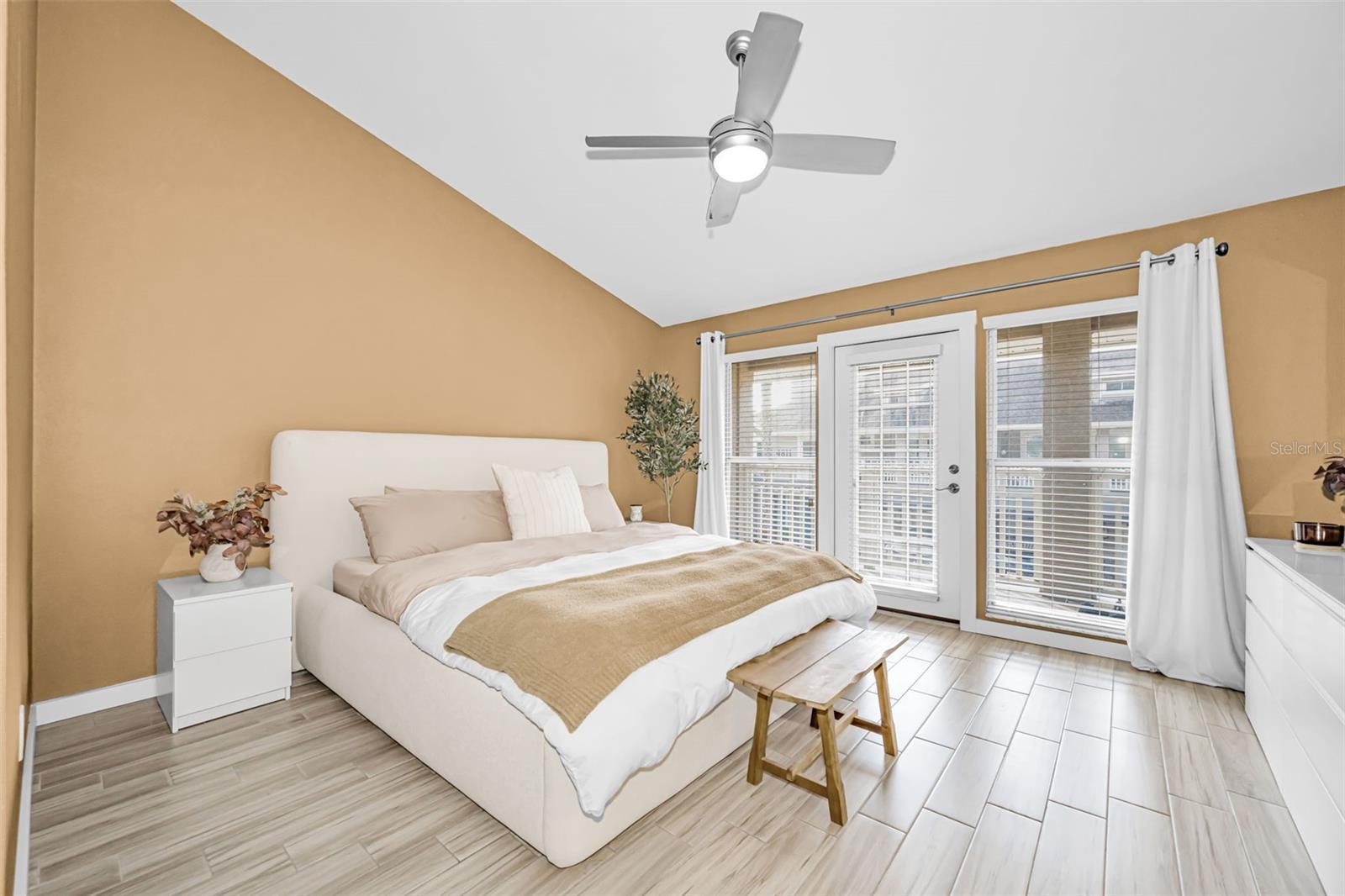 Image 14 of 29 For 4811 Bayshore Boulevard 203