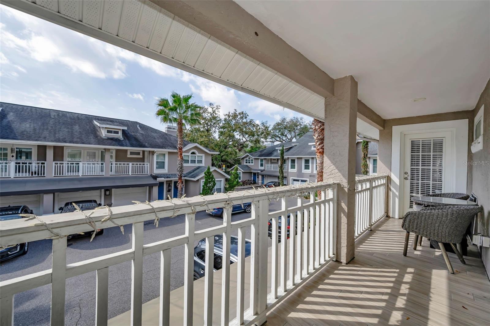Image 17 of 29 For 4811 Bayshore Boulevard 203
