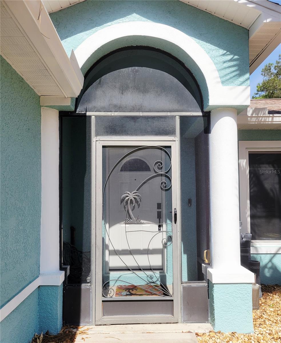 Listing photo id 11 for 9153 Michigan Avenue