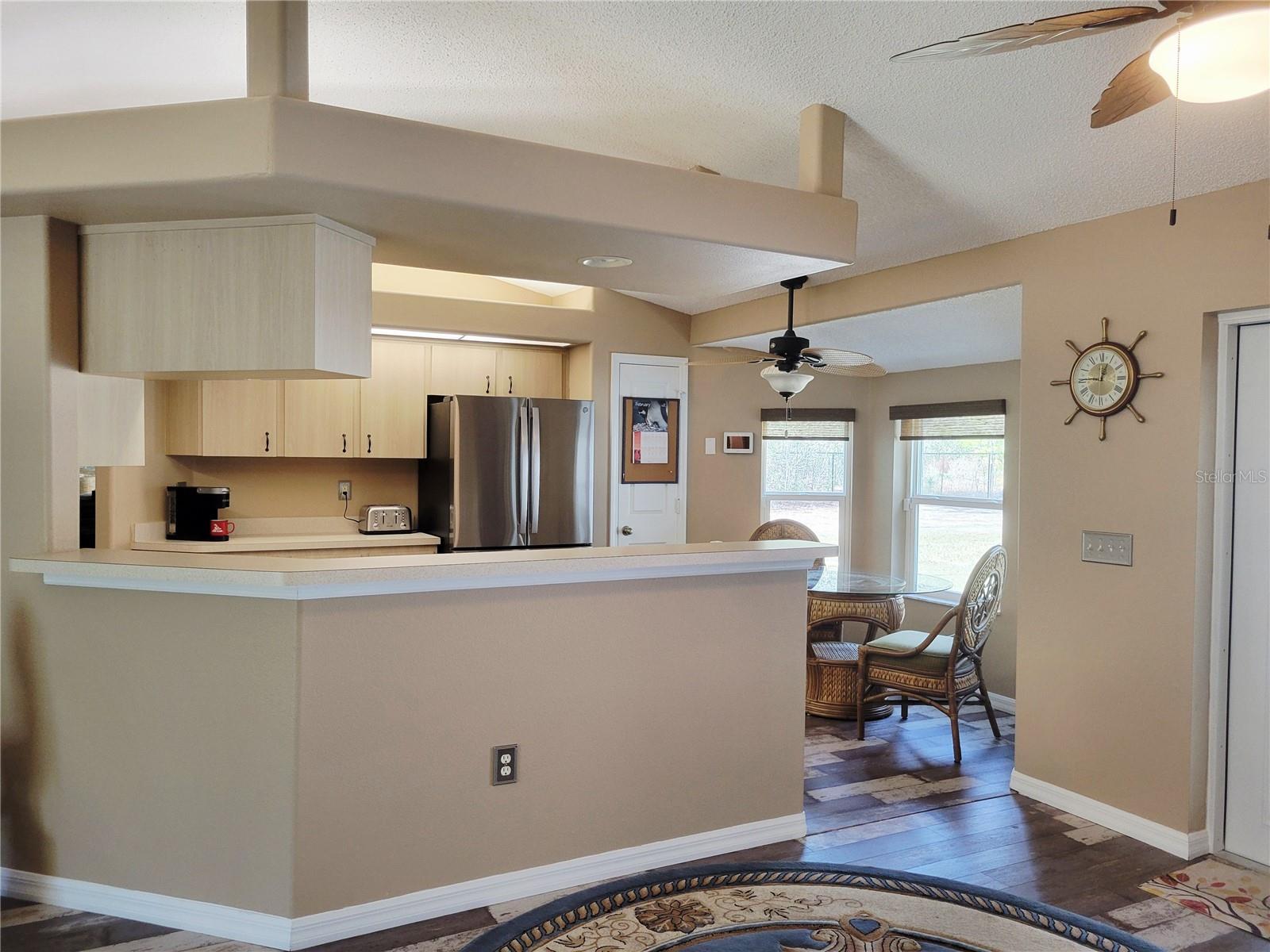 Listing photo id 20 for 9153 Michigan Avenue