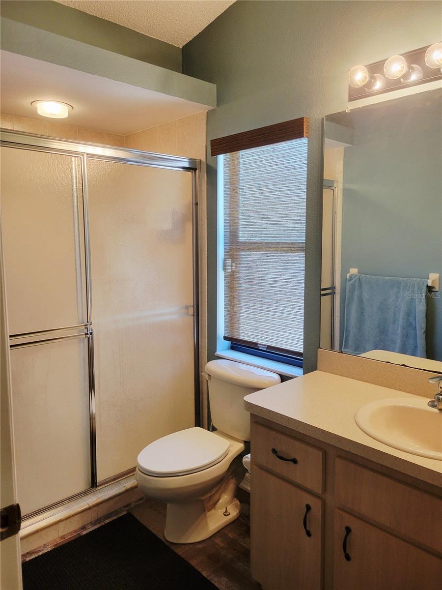 Listing photo id 31 for 9153 Michigan Avenue