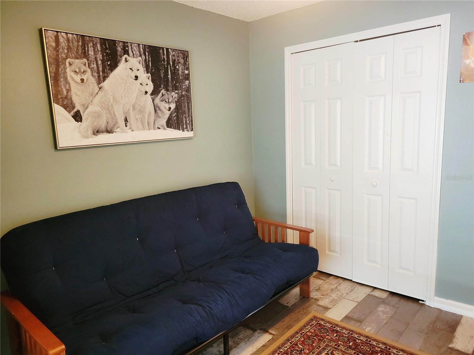 Listing photo id 35 for 9153 Michigan Avenue