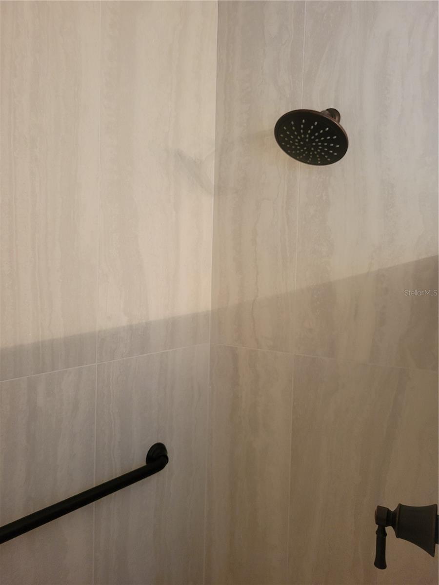 Listing photo id 41 for 9153 Michigan Avenue