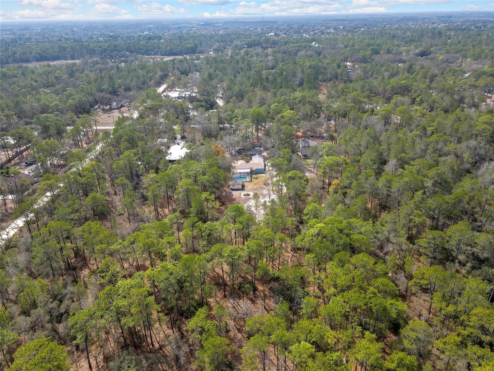 Listing photo id 70 for 9153 Michigan Avenue