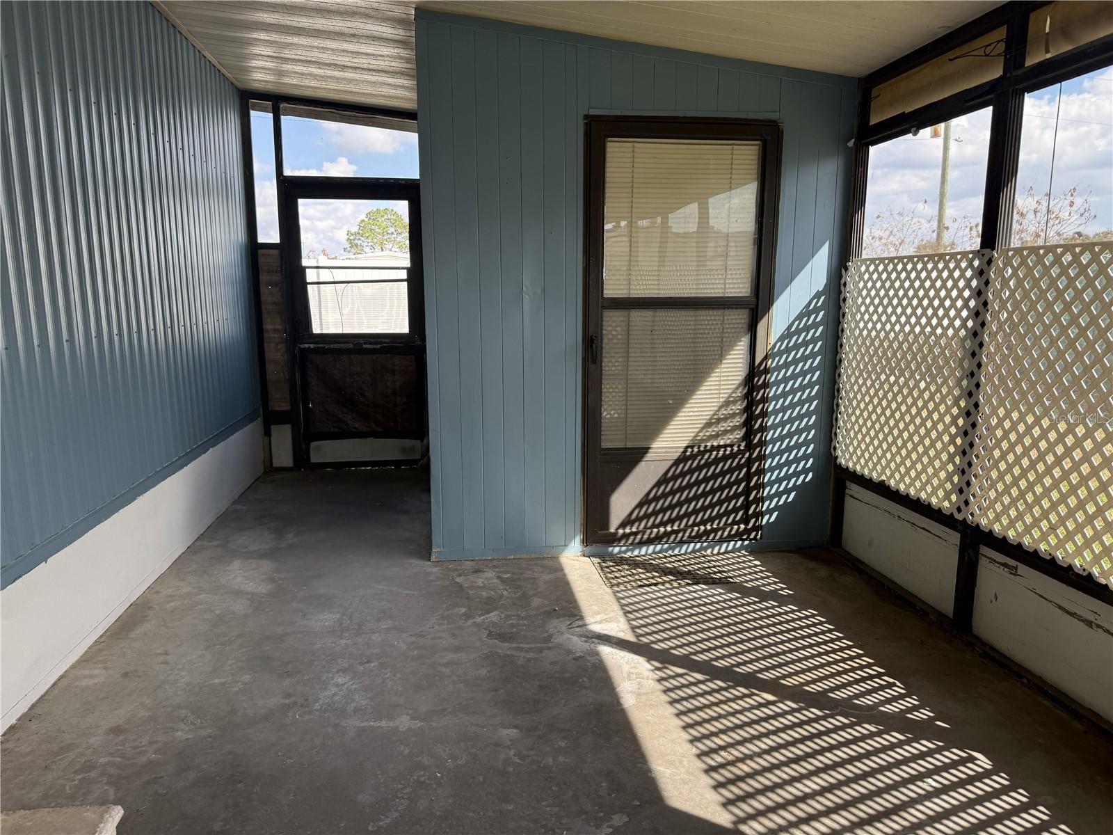 Image 9 of 11 For 5314 Croton Street