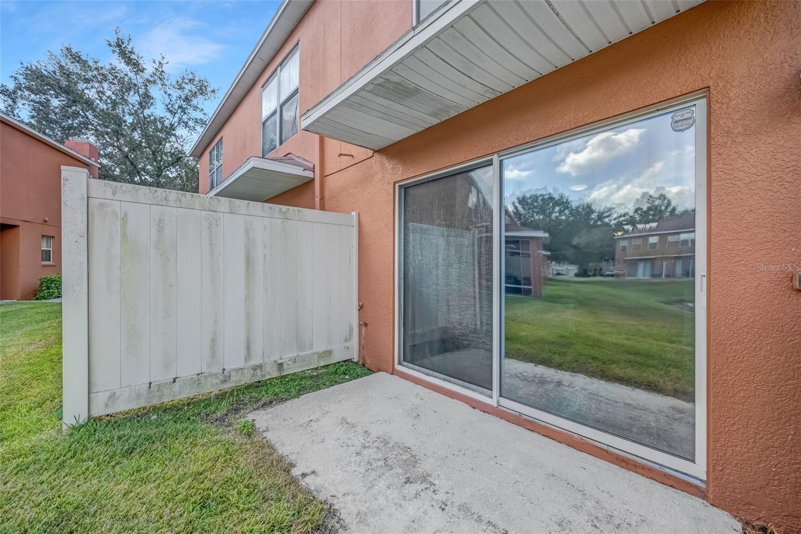 Image 29 of 38 For 6928 Hawthorne Trace Lane