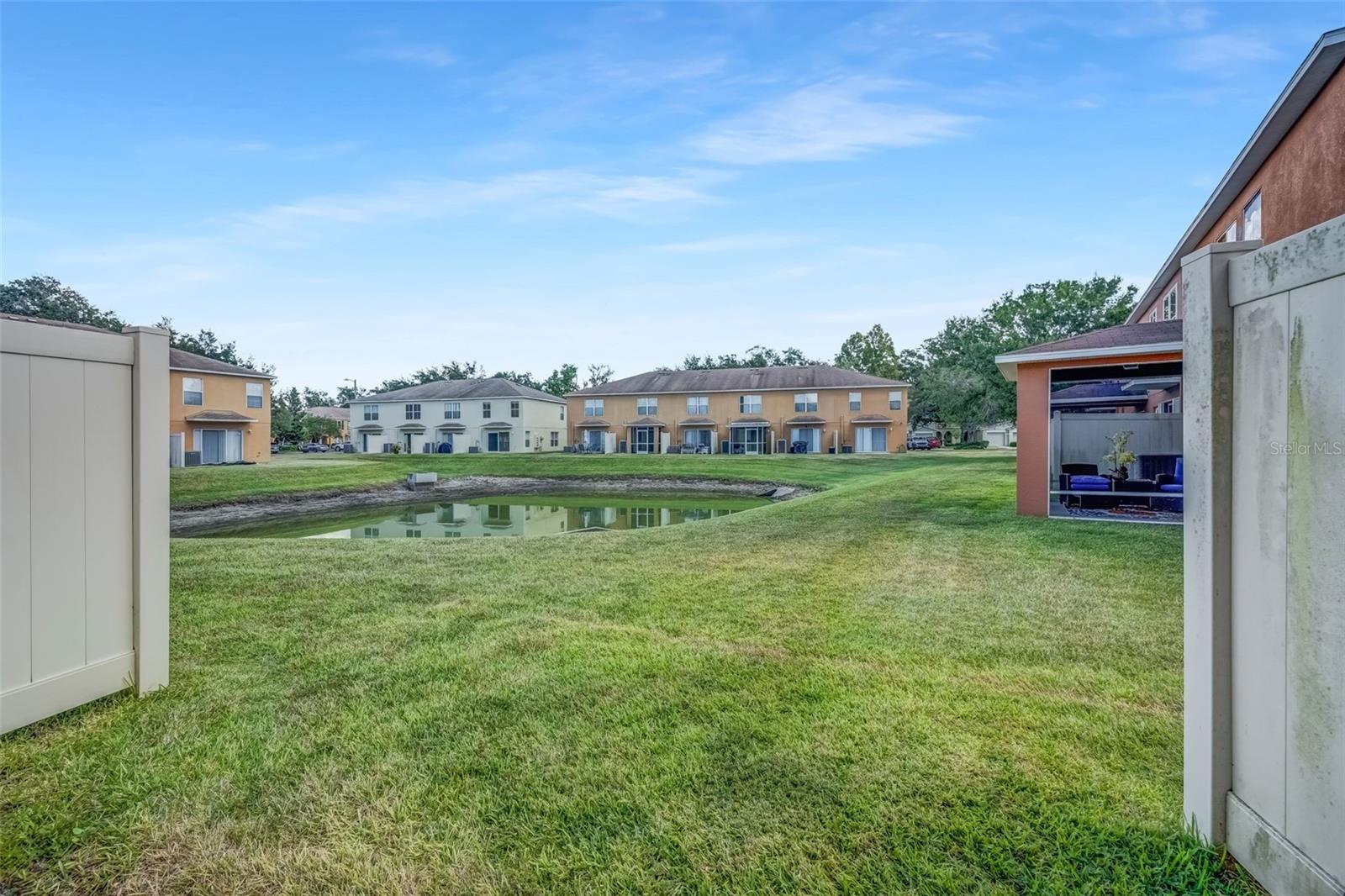 Image 30 of 38 For 6928 Hawthorne Trace Lane