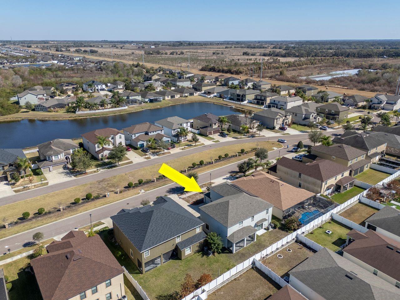 Listing photo id 38 for 13939 Felix Will Road