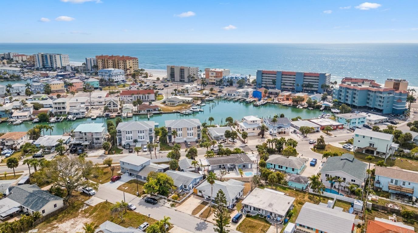 Image 3 of 36 For 14040 Miramar Avenue