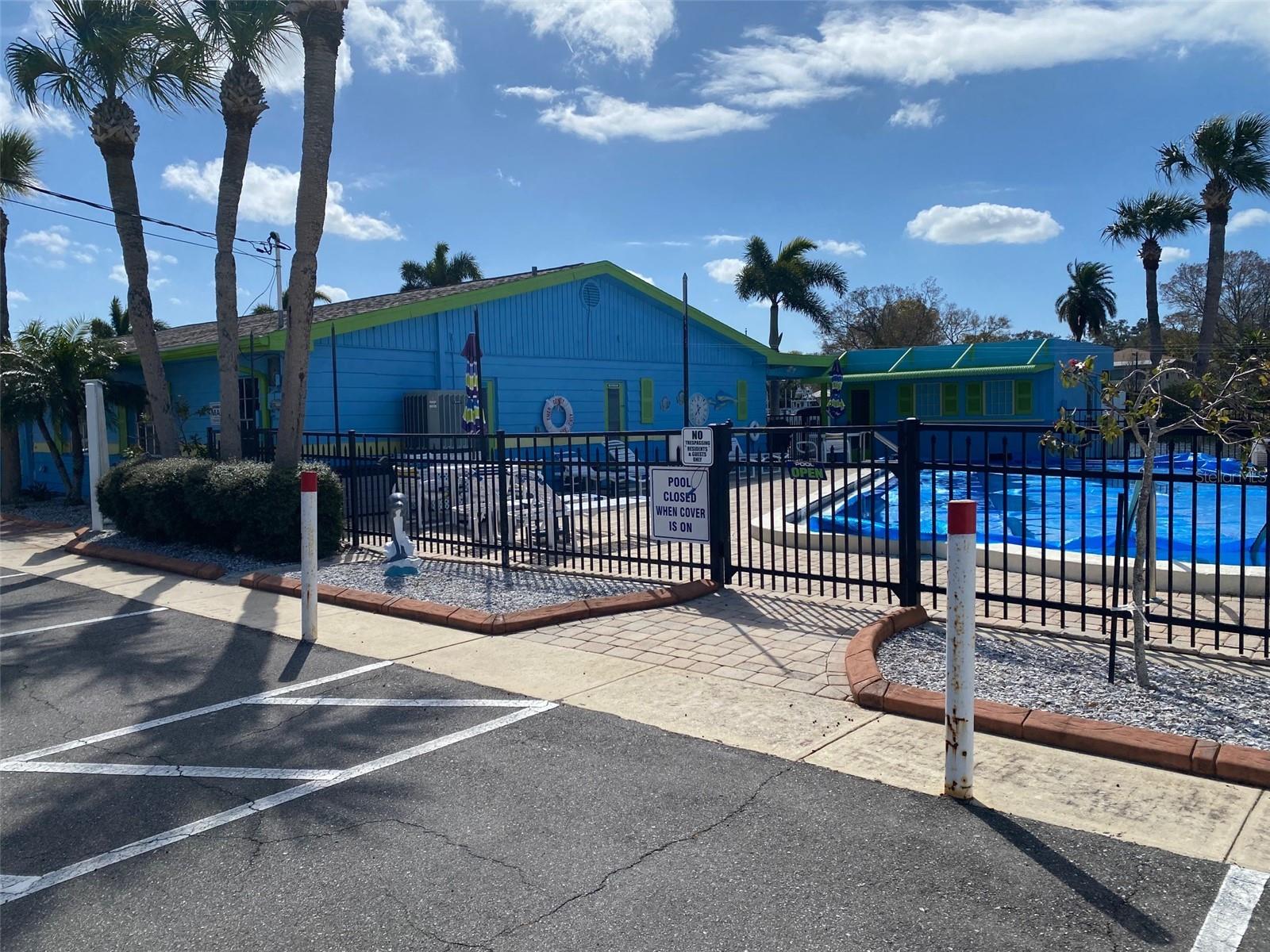 Image 10 of 21 For 71 Schooner Drive 71