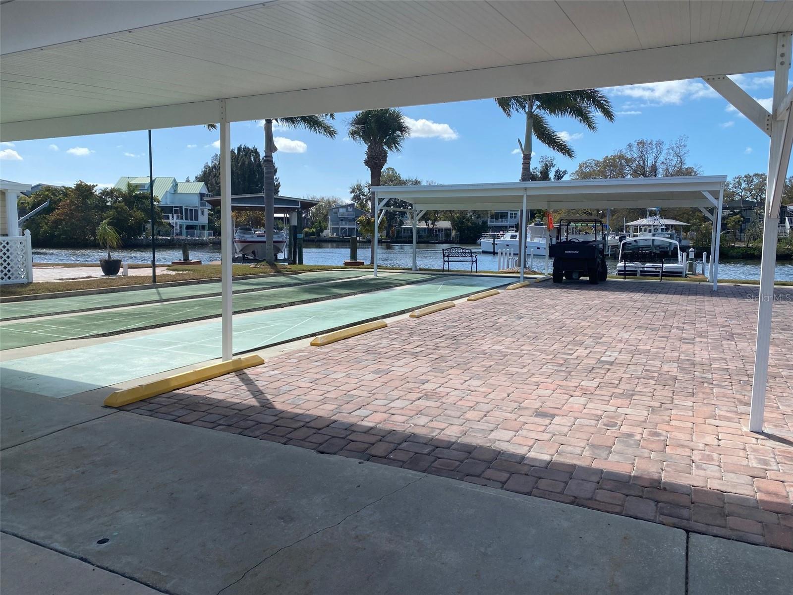 Image 8 of 21 For 71 Schooner Drive 71