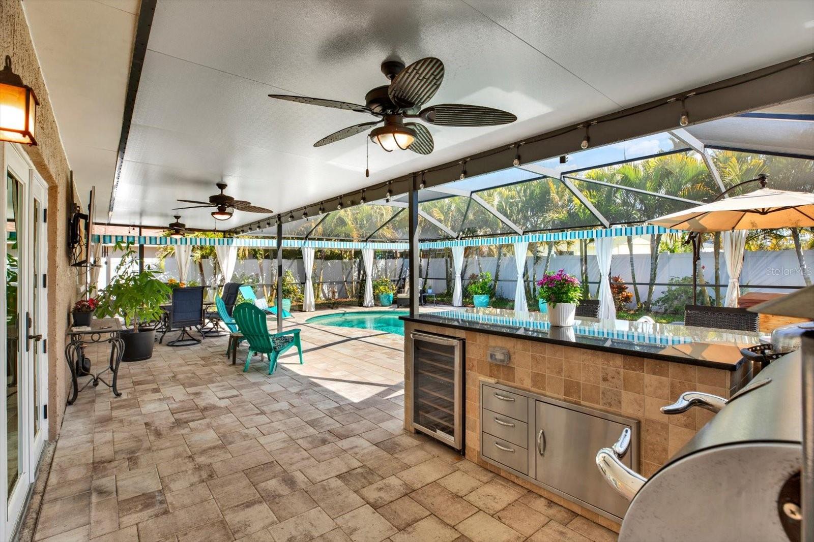 Image 23 of 40 For 8781 Leona Street