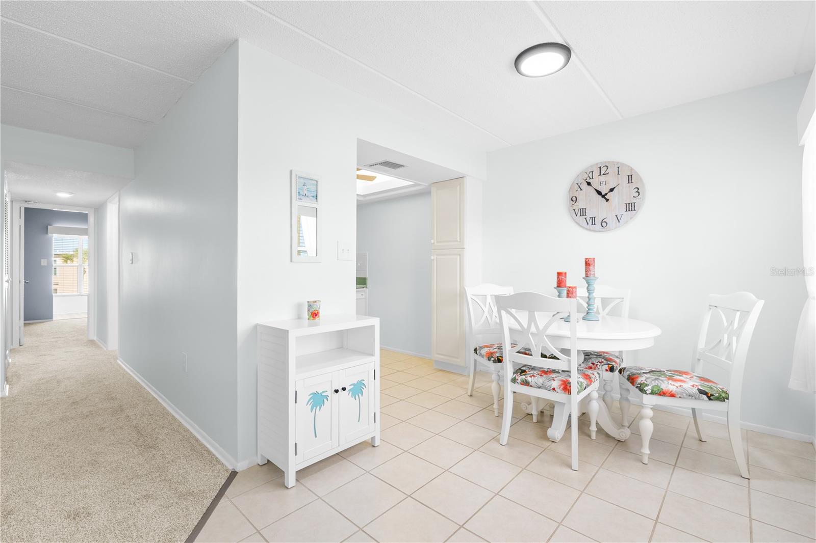 Image 6 of 32 For 11720 Park Boulevard 302