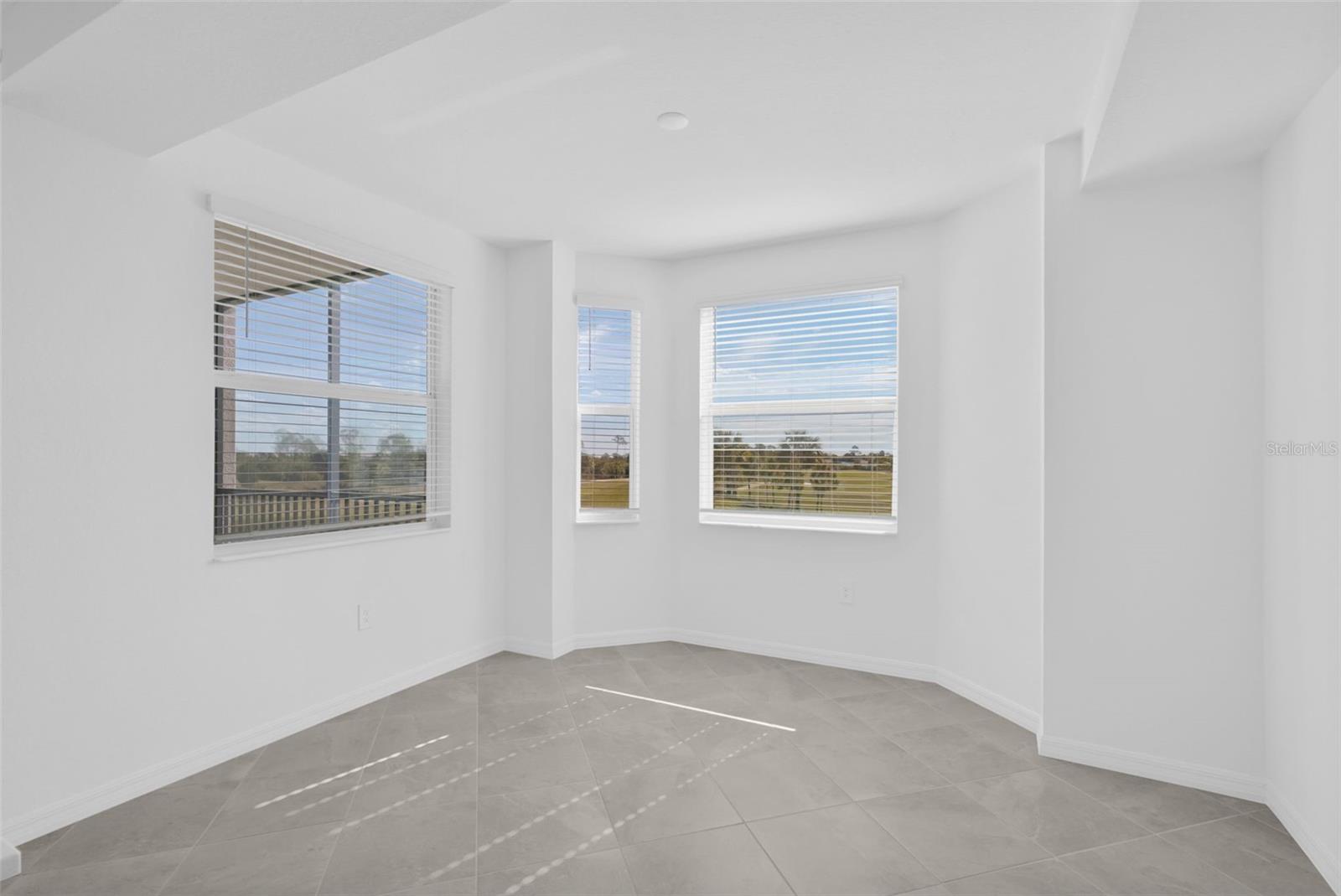 Image 5 of 22 For 19116 Scallop Loop 207