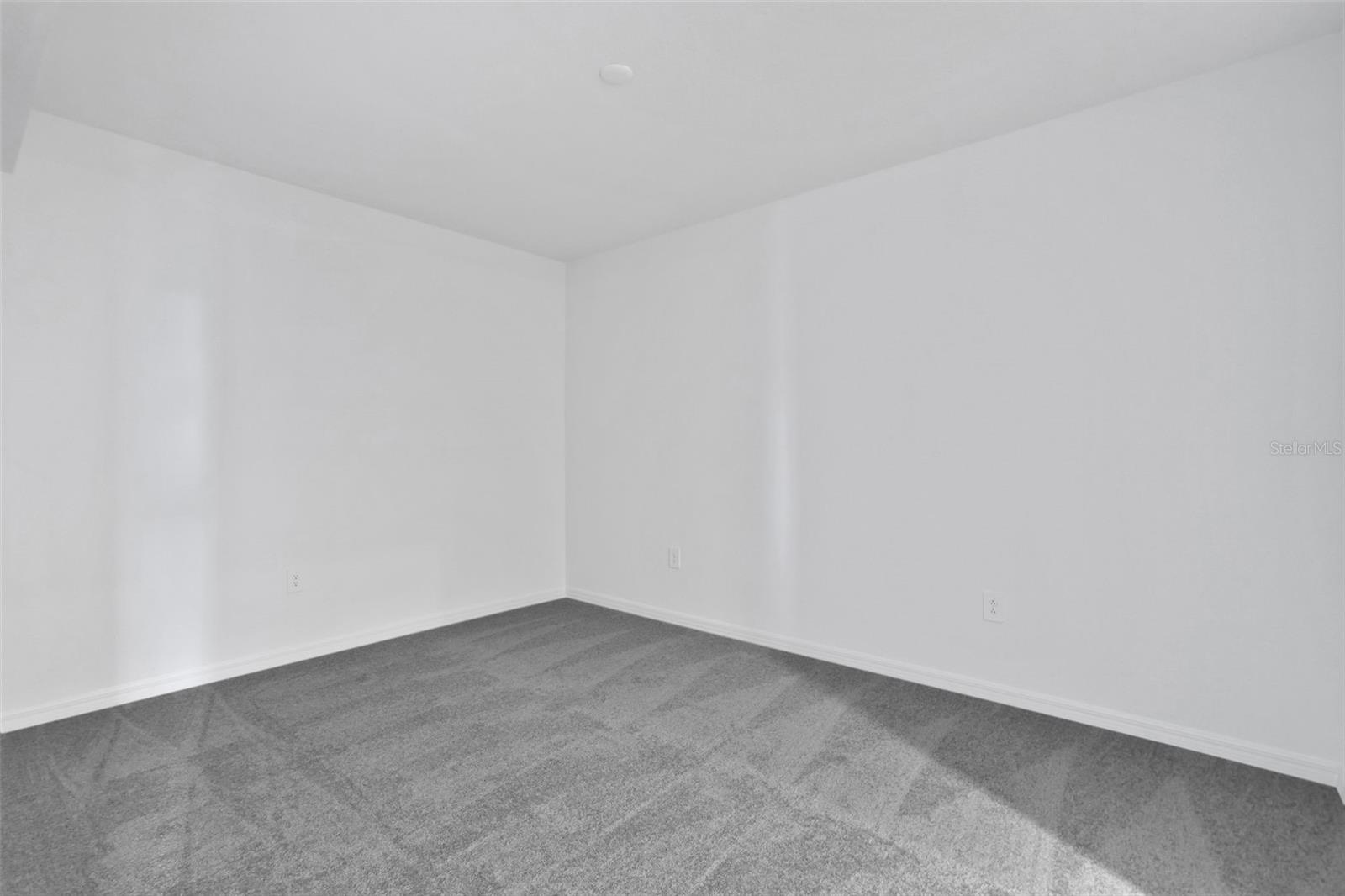 Image 9 of 22 For 19116 Scallop Loop 207