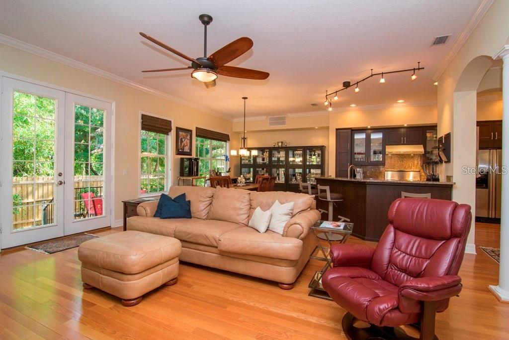 Image 2 of 19 For 2907 Hansen Manor Lane