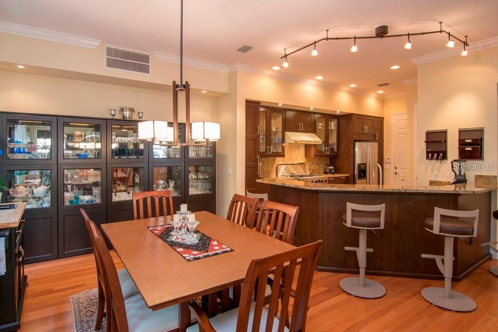 Image 5 of 19 For 2907 Hansen Manor Lane