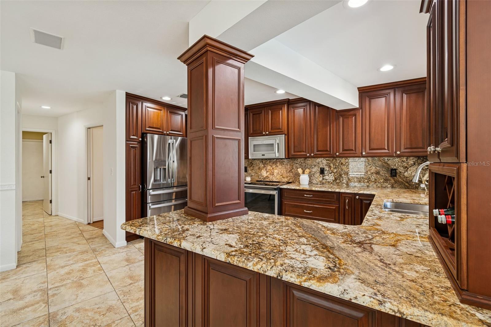 Image 12 of 89 For 2194 Pinnacle Circle N