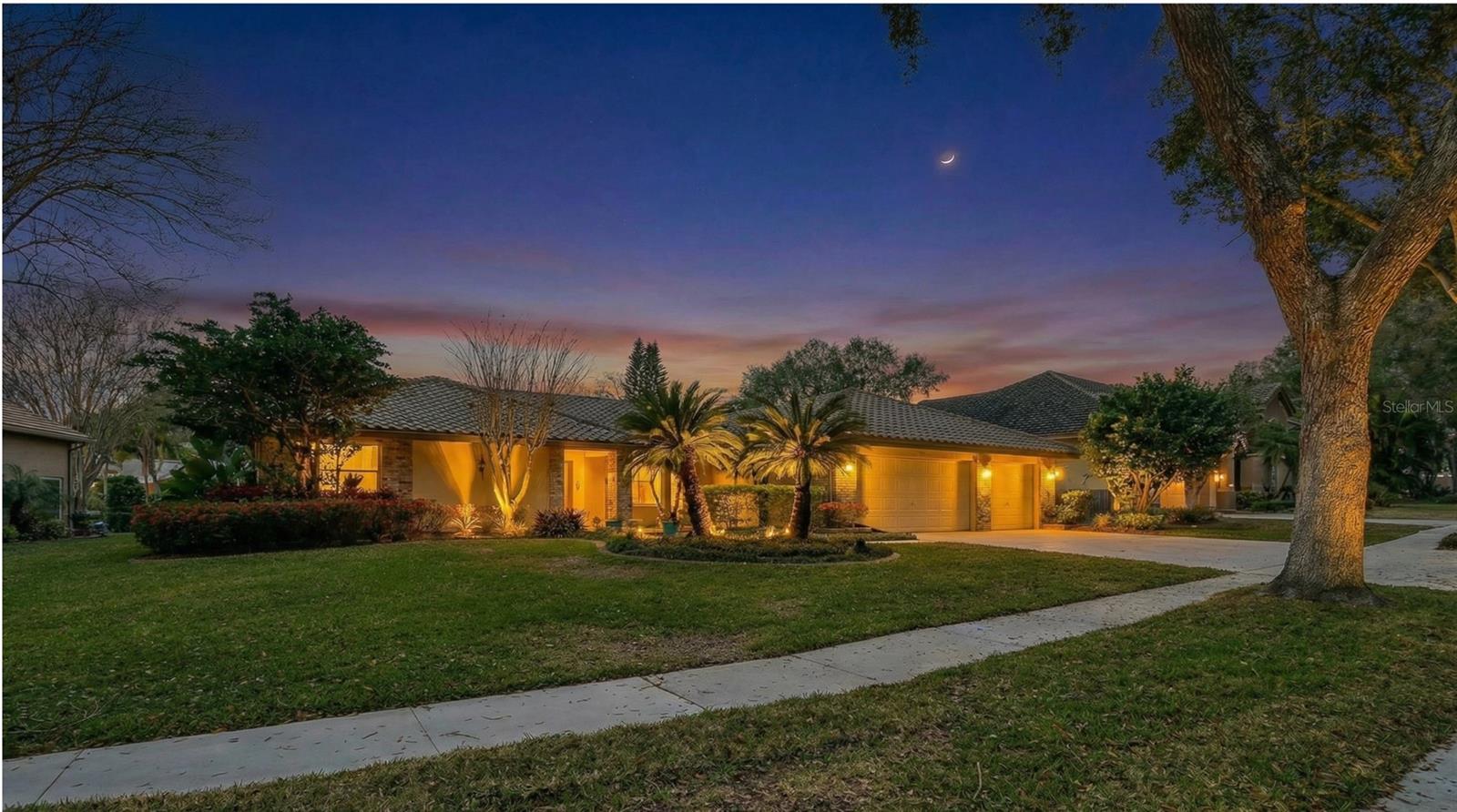 Image 2 of 89 For 2194 Pinnacle Circle N