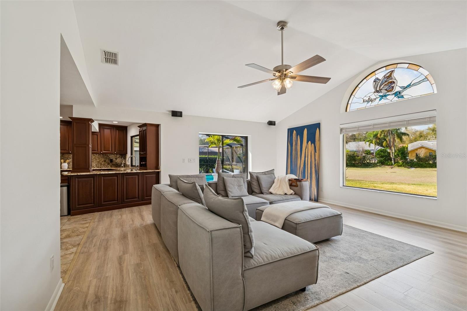 Image 23 of 89 For 2194 Pinnacle Circle N