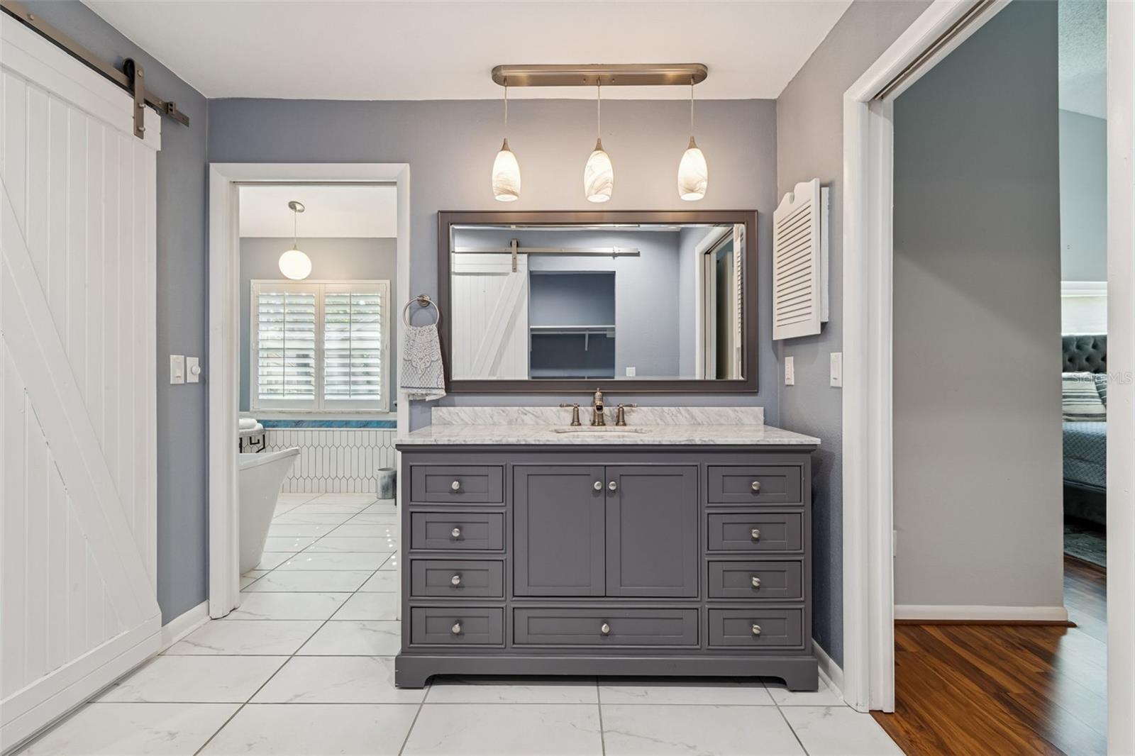 Image 31 of 89 For 2194 Pinnacle Circle N