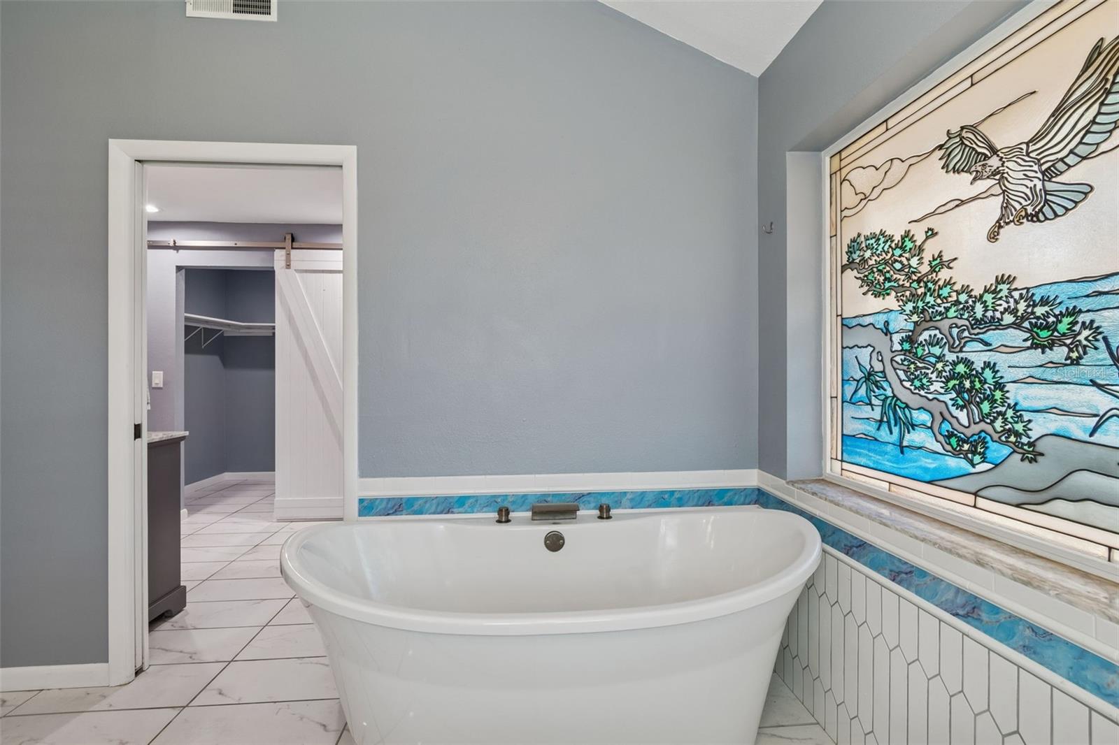 Image 36 of 89 For 2194 Pinnacle Circle N